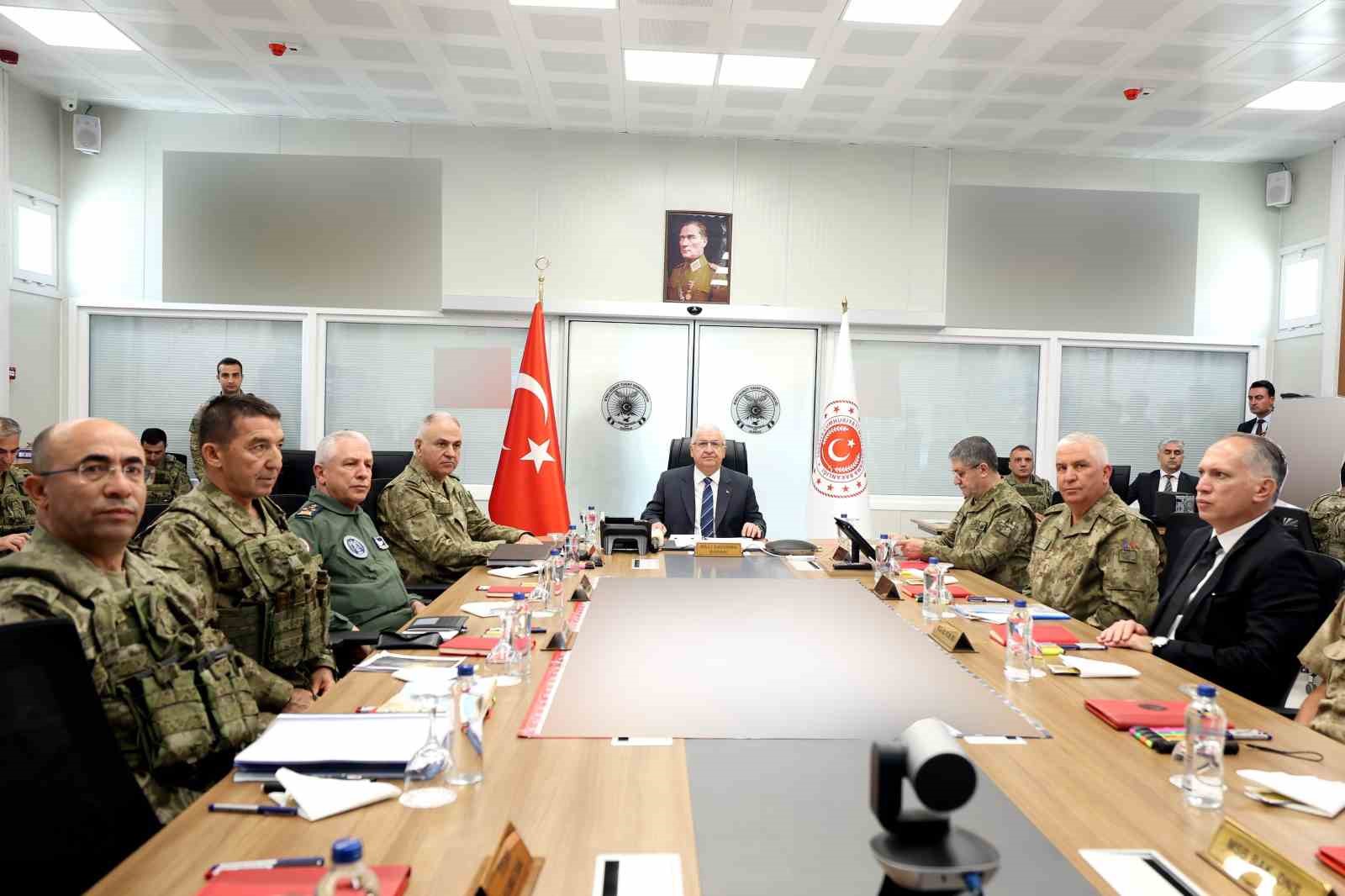 Giriş