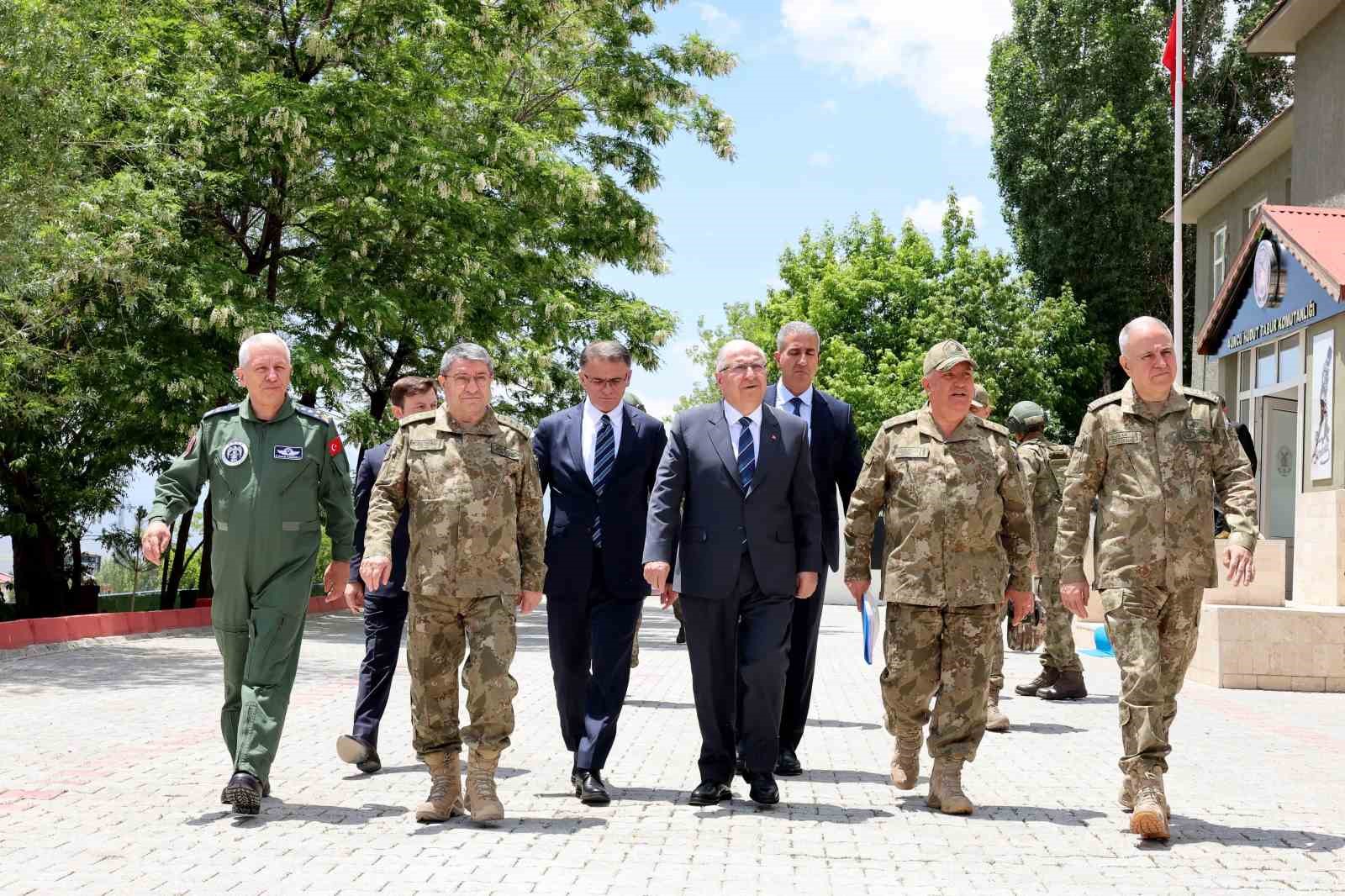 Sınır Hattında Gerçekleştirilen İncelemeler