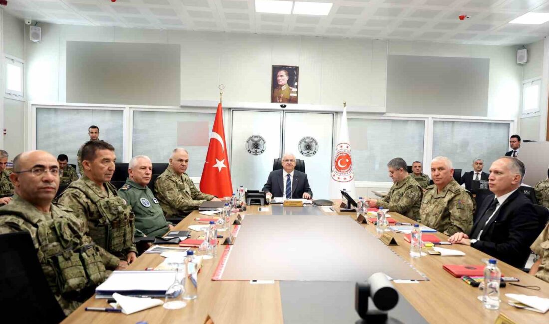 Milli Savunma Bakanı Yaşar Güler, İran sınırındaki inceleme ve denetlemeleriyle