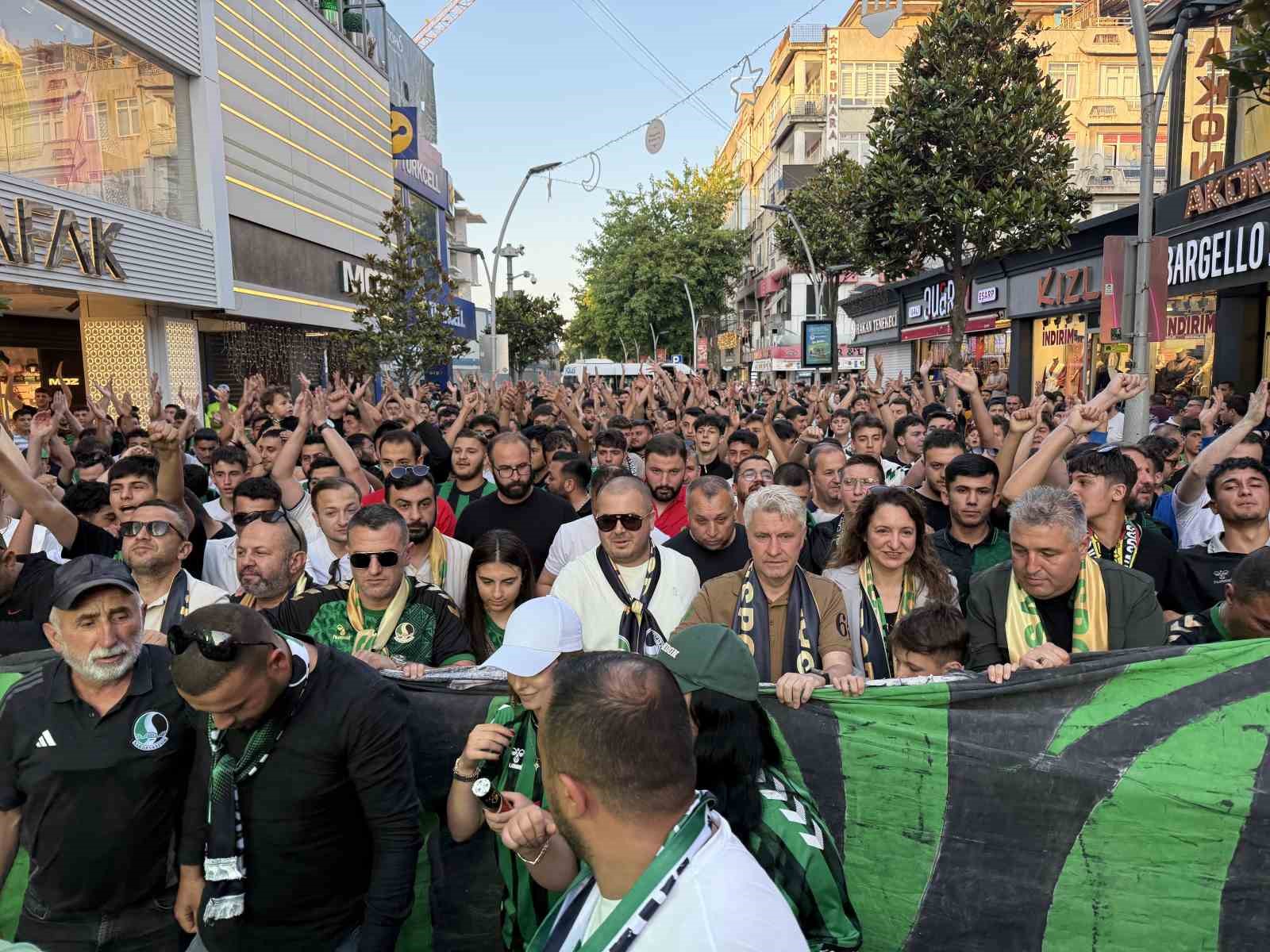 Sakaryaspor’un 60. Yıl Dönümünü Coşku ve Gururla Kutluyoruz