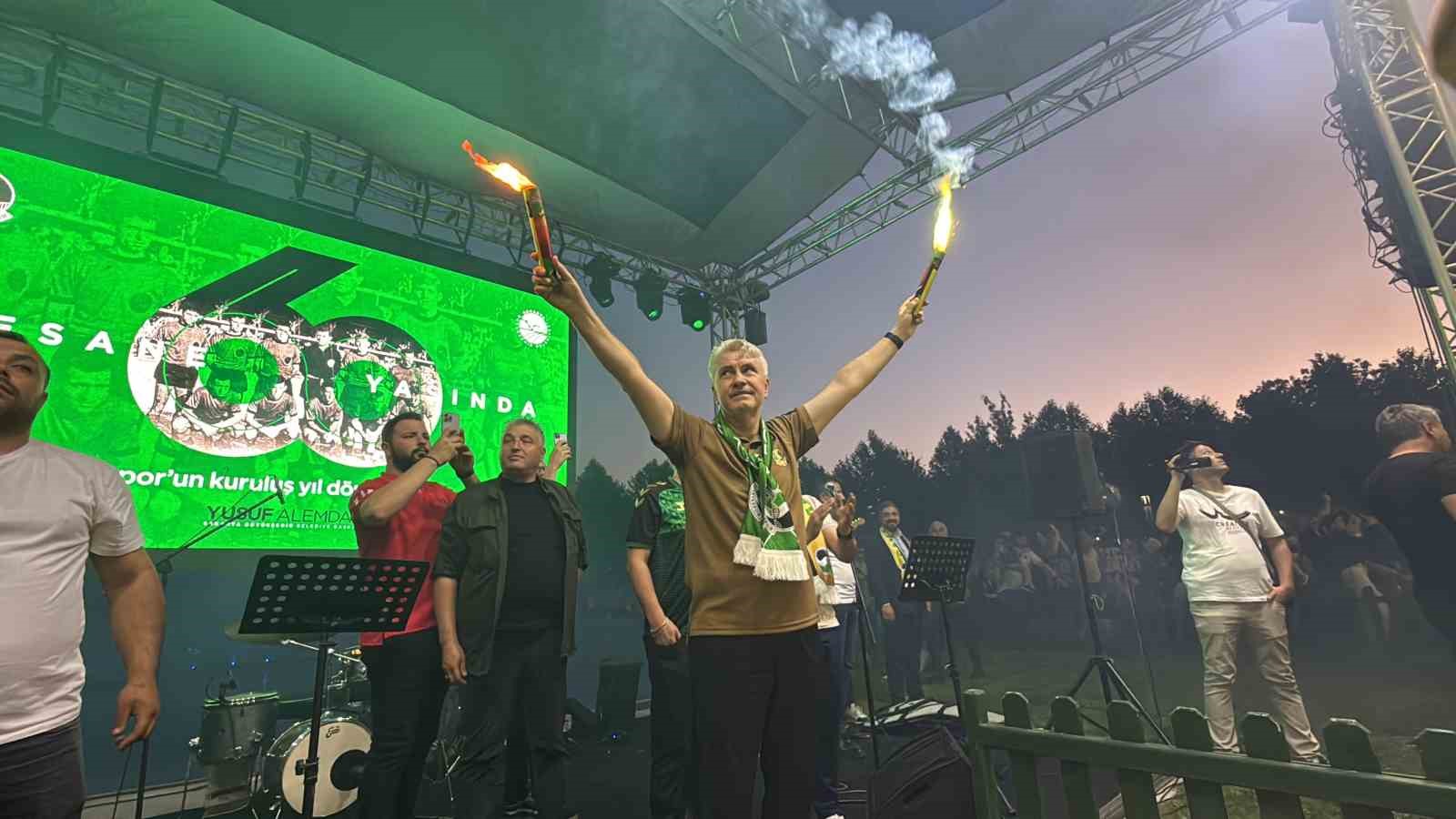 Sakaryaspor’un 60. Yıl Dönümünü Coşku ve Gururla Kutluyoruz