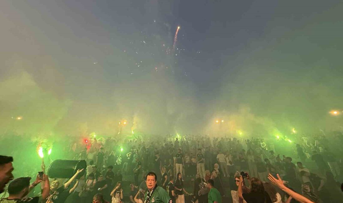 Sakaryaspor’un 60. yıl kutlaması büyük coşku ve gururla gerçekleşti! Tarihle