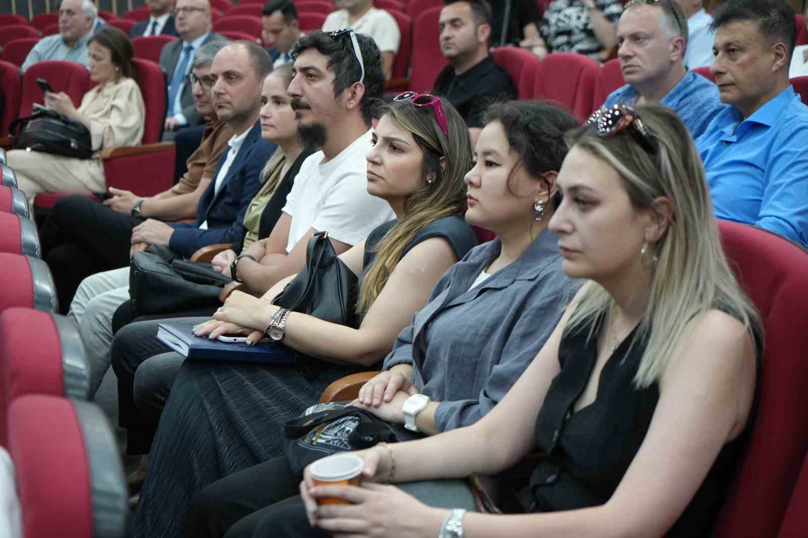 Etkinlikte Ele Alınan Ana Konular ve Sunumlar