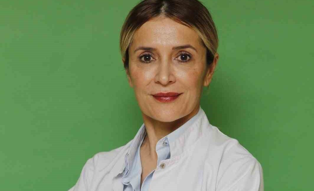 Sıcak Havalarda Kalp Sağlığını Koruma Rehberi Sıcak Havalarda Kalp Sağlığını Koruma Rehberi. Sıcak havalarda kalp sağlığınızı