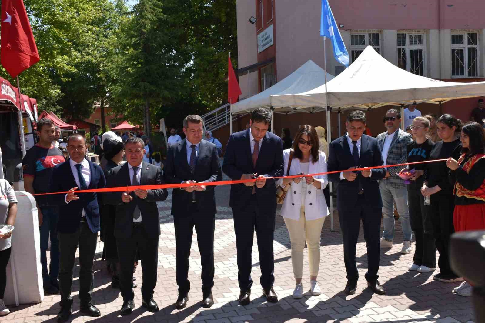 Söğüt’te Bu Yılki ESFEST Eğitim ve Spor Festivali Gerçekleştirildi