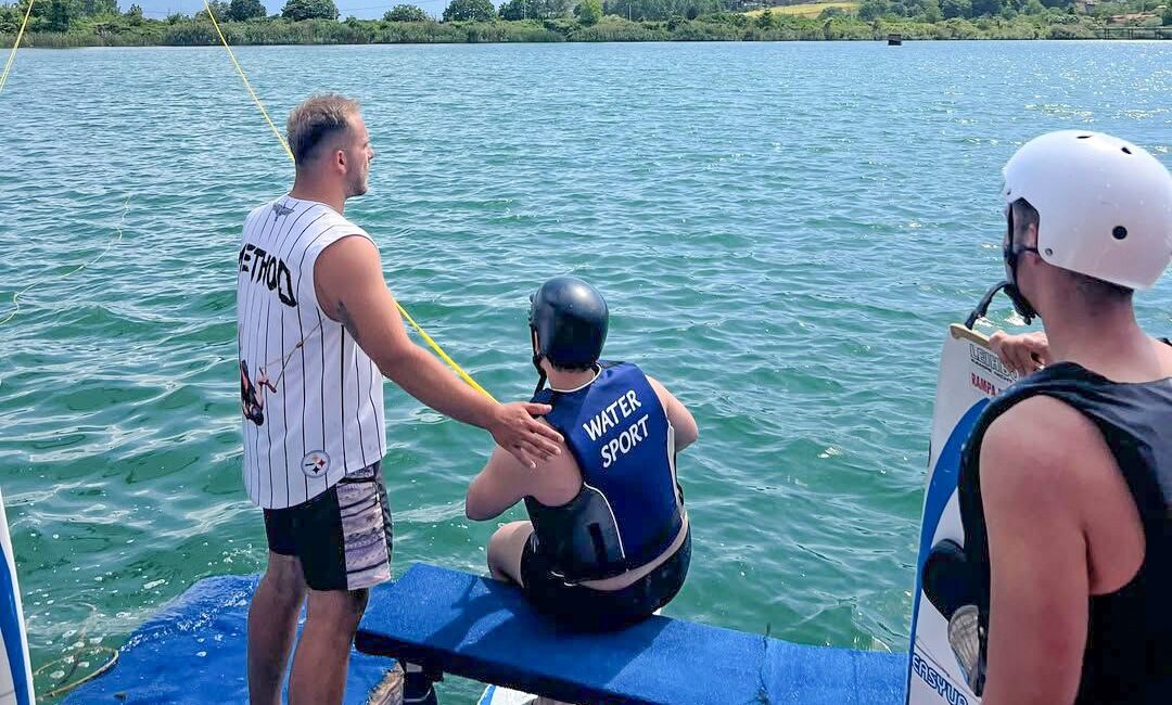 SUBÜ Dağcılık ve Doğa Sporları Topluluğu'nun wakeboard etkinliğiyle eğlence ve