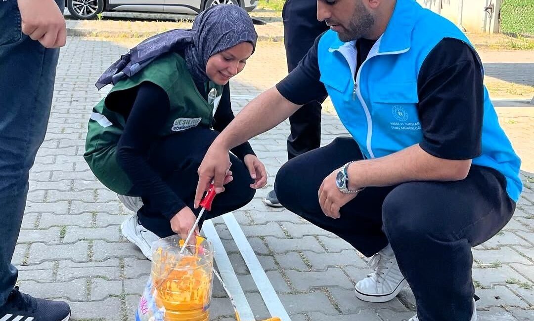 SUBÜ Genç Yeşilay Topluluğu, sigara ve bağımlılıkla mücadelede fark yaratan
