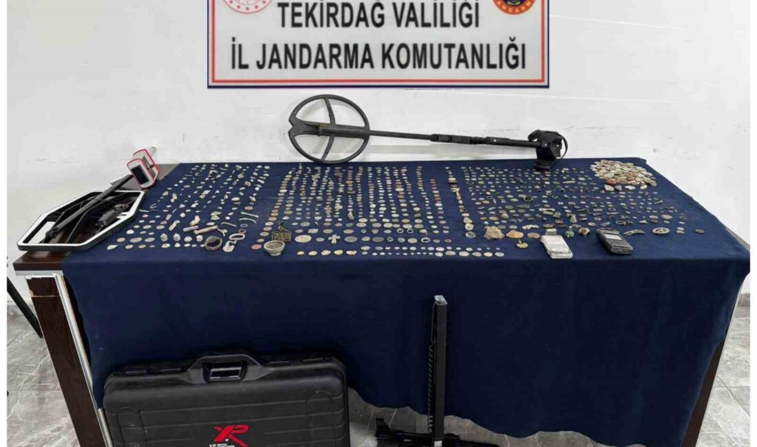 Tekirdağ Çorlu ilçesinde tarihi eser kaçakçılığı operasyonu.. Tekirdağ’ın Çorlu ilçesinde