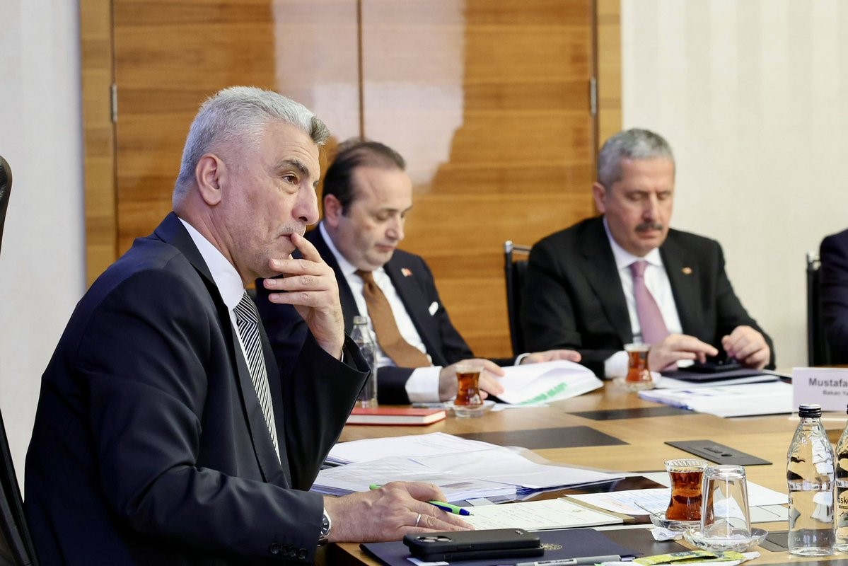 Sektör Temsilcileriyle Yapılan Görüşmeler ve Alınan Kararlar