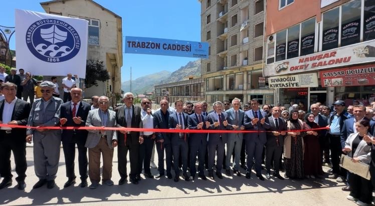 Şemdinli'deki Trabzon Caddesi'nin Açılışı ve Anlamı