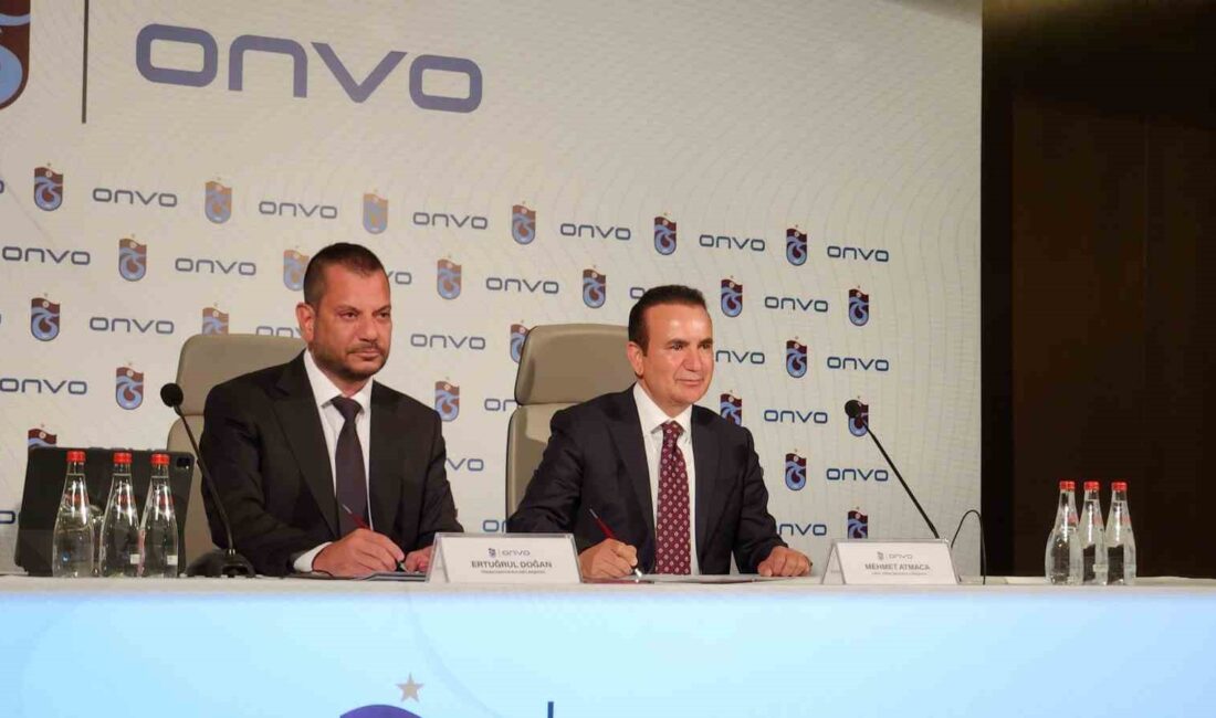Trabzonspor ve Onvo güç birliğiyle yeni forma sırt sponsoru anlaşmasıyla