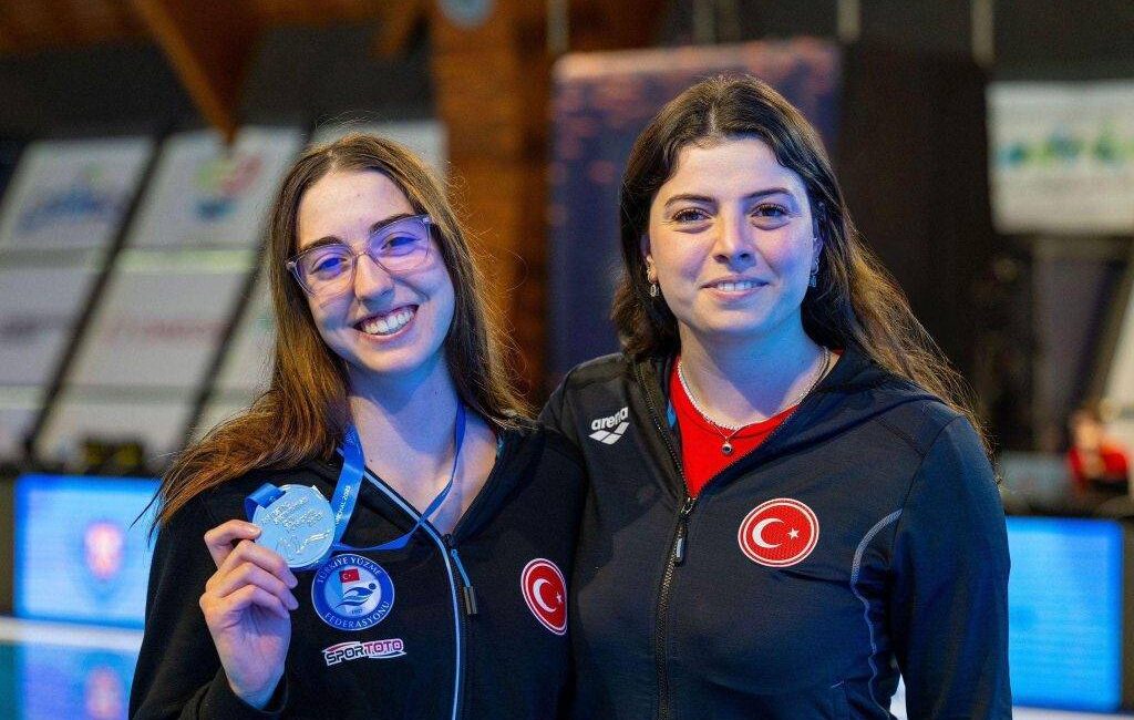 Türk Yüzme tarihinde bir ilk ! Artistis Yüzme Comen Cup