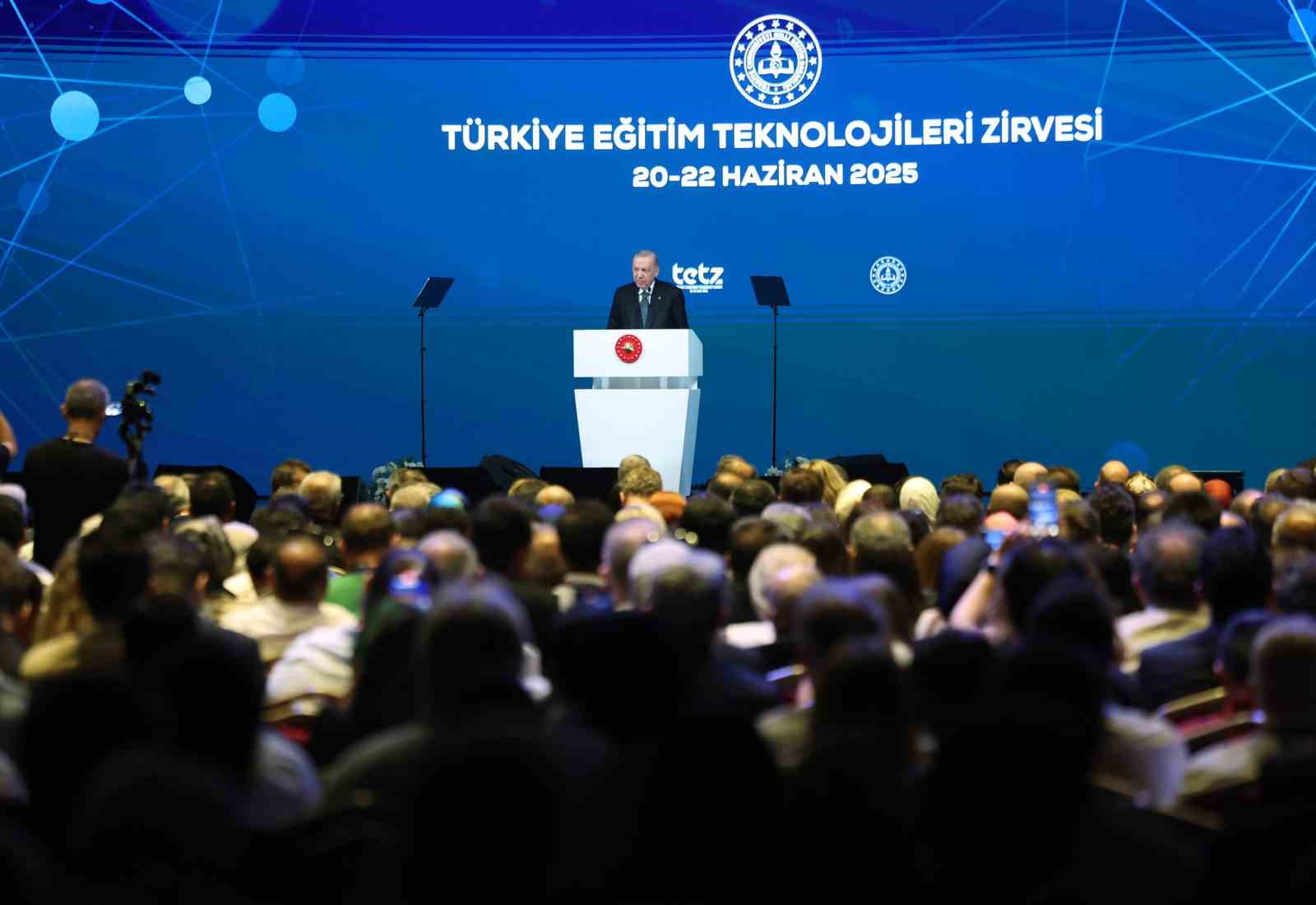 Yapay Zeka ve Geleceğin Eğitim Yaklaşımları