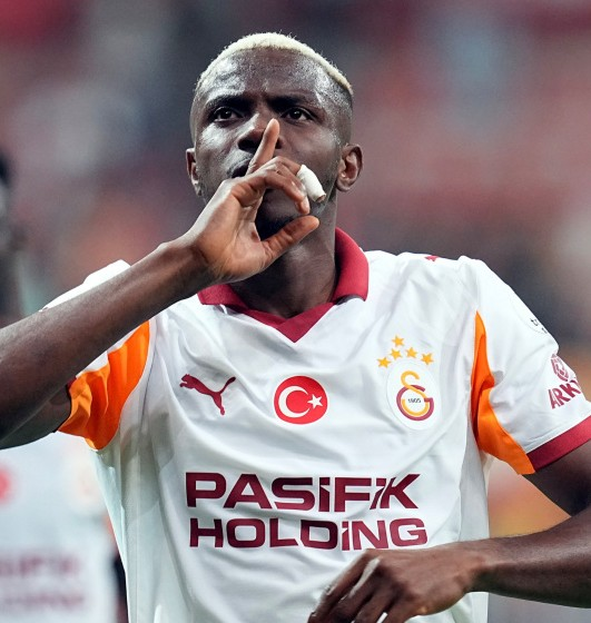 Galatasarayin Liverpool Zaferi