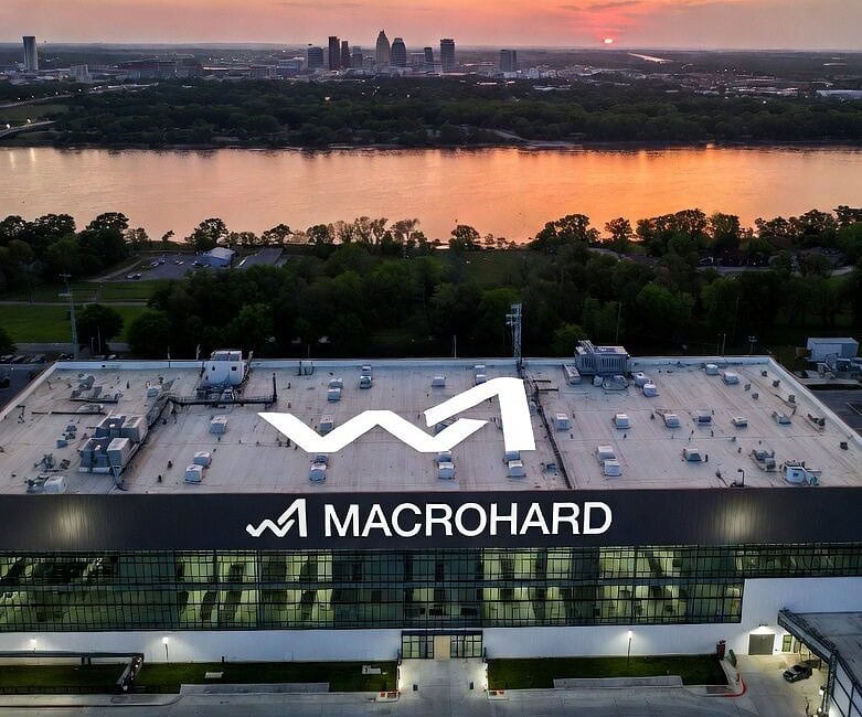 Bir AI ordusu, Microsoft gibi devleri taklit ederek, sıfır çalışanla