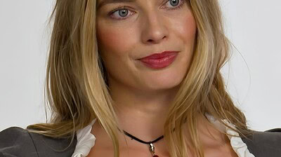 Margot Robbie- Hollywood’un "Altın Kraliçesi". Avustralya’nın altın kumsallarından çıkıp Wall