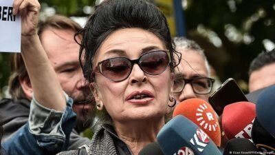 İnsan hakları savunucusu ve avukat Eren Keskin, Almanya'da Gerhart Baum